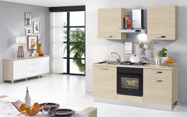 Mondo Convenienza: cucine su misura