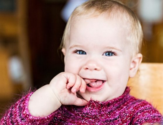 I bambini manifestano le emozioni con tutta la loro fisicità