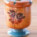 Piccolo contenitore di legno in stile decoupage