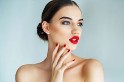 Trucco occhi azzurri