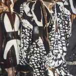 Dettaglio abiti Alexander McQueen