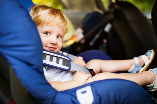 Seggiolino auto, 4 consigli per l'acquisto