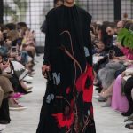 Abito papaveri per Valentino alla PFW 2018-2019