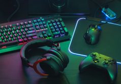 Lascia la ragazza per diventare campione del mondo di videogiochi