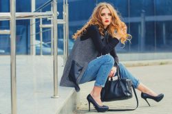 Jeans skinny: come abbinarli