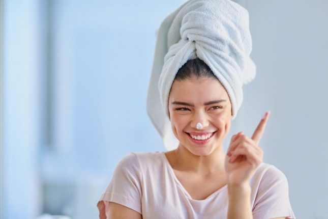 Dentifricio sui brufoli, come e quando applicarlo.