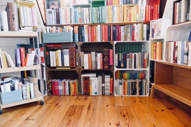 Come decorare una libreria
