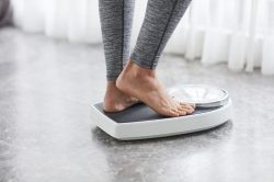 Dieta del digiuno intermittente, benefici e controindicazioni