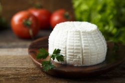 Ricotta in gravidanza, si puÃ² mangiare senza rischi?