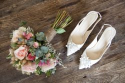 Tendenze moda 2019: scarpe da sposa basse