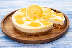 Cheesecake al cioccolato bianco e limone