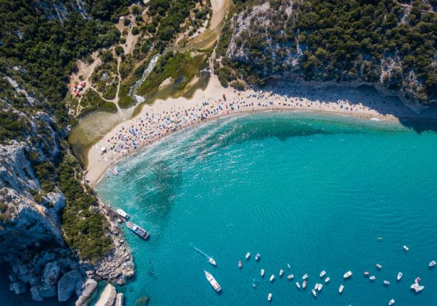 10 spiagge di sabbia bianca in Italia