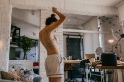 Quando indossare il primo reggiseno per ragazze
