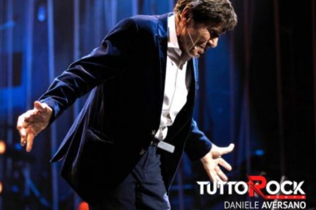 Gianni Morandi presenta il suo nuovo spettacolo “Stasera gioco in casa”
