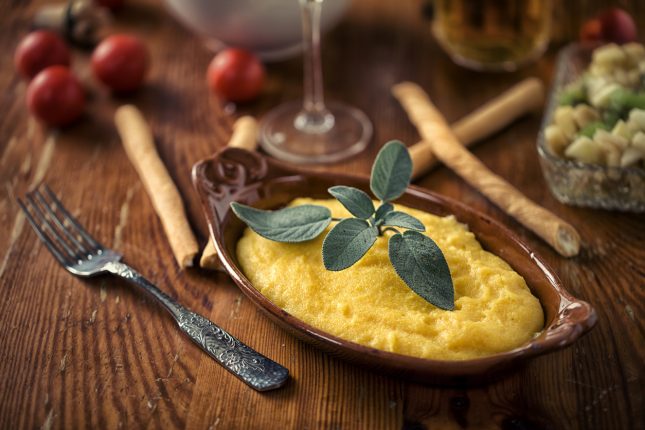 Polenta uncia o concia: ricetta originale