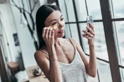 Borse e occhiaie? Ecco i migliori patch in circolazione