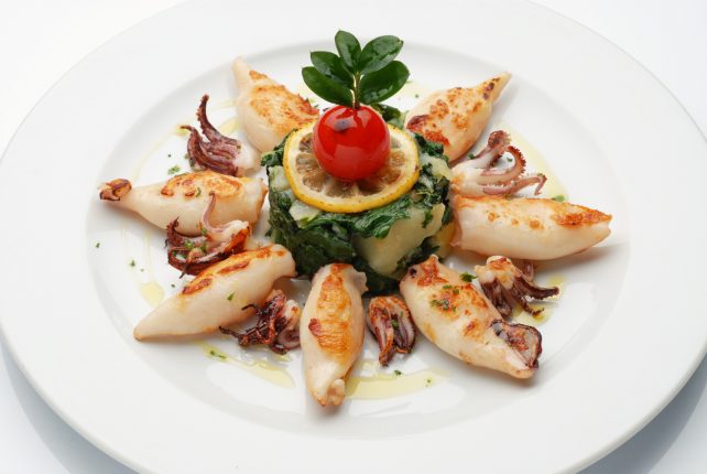 Calamari con bietole e patate