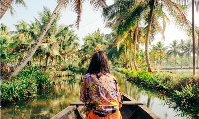 Turismo sostenibile: tour operator che organizzano i viaggi