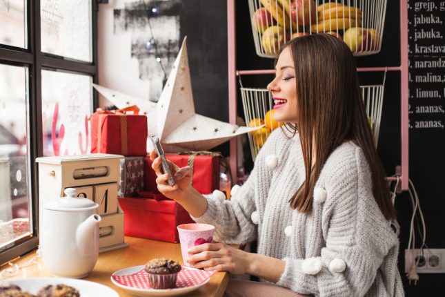 Come approcciare un uomo su Tinder