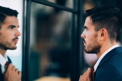 Come reagire al rifiuto del narcisista
