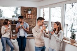 Innamorata del mio coinquilino, come gestire la situazione