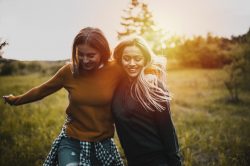 Ascendente e aspetto fisico caratteristiche segno per segno