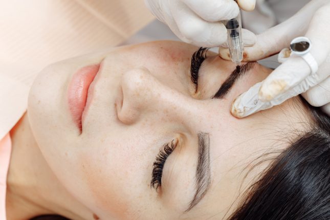Trucco semipermanente, pro e contro