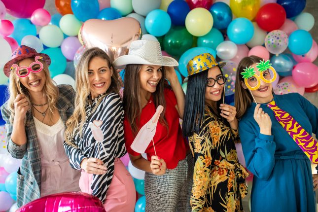 Ad ogni segno zodiacale una maschere di Carnevale