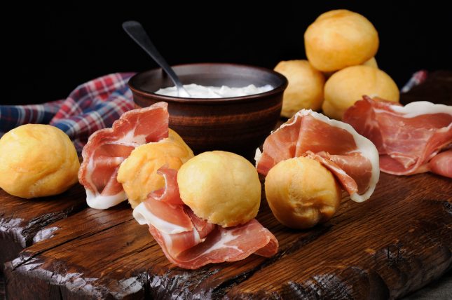 Coccoli prosciutto e stracchino