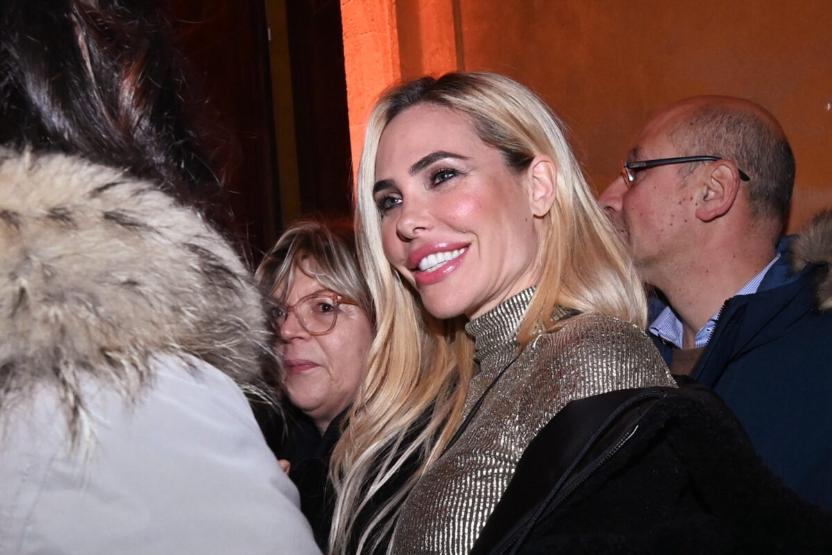 Ilary Blasi si racconta: “Sono cinica a volte”