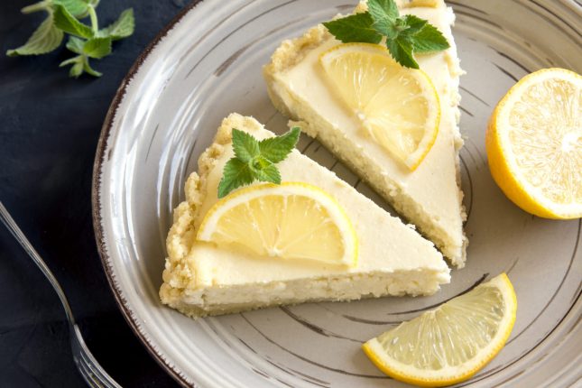 Torta fredda al limone senza gelatina