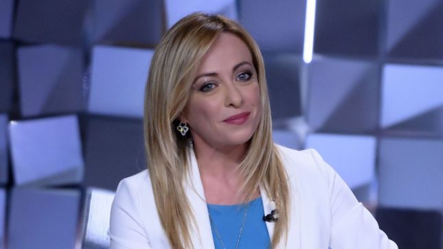 Giorgia Meloni attaccata dalla Lucarelli: la difesa dell’avvocatessa