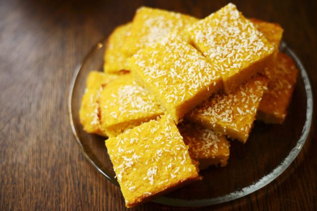 Semolino dolce al forno senza uova
