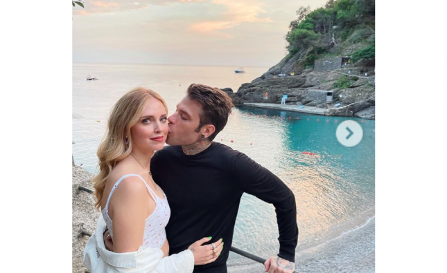 Fedez a Portofino apicoltore d’eccezione