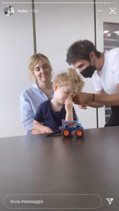 Ferragnez: Leone si taglia i capelli