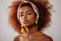 Acconciature con foulard
