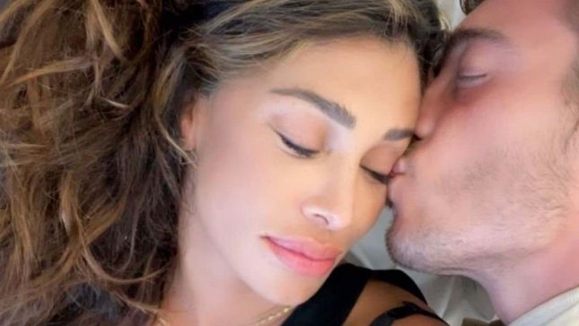 Belen Rodriguez ha partorito