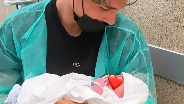 Nicolò Zaniolo diventa papà: la foto con il figlio