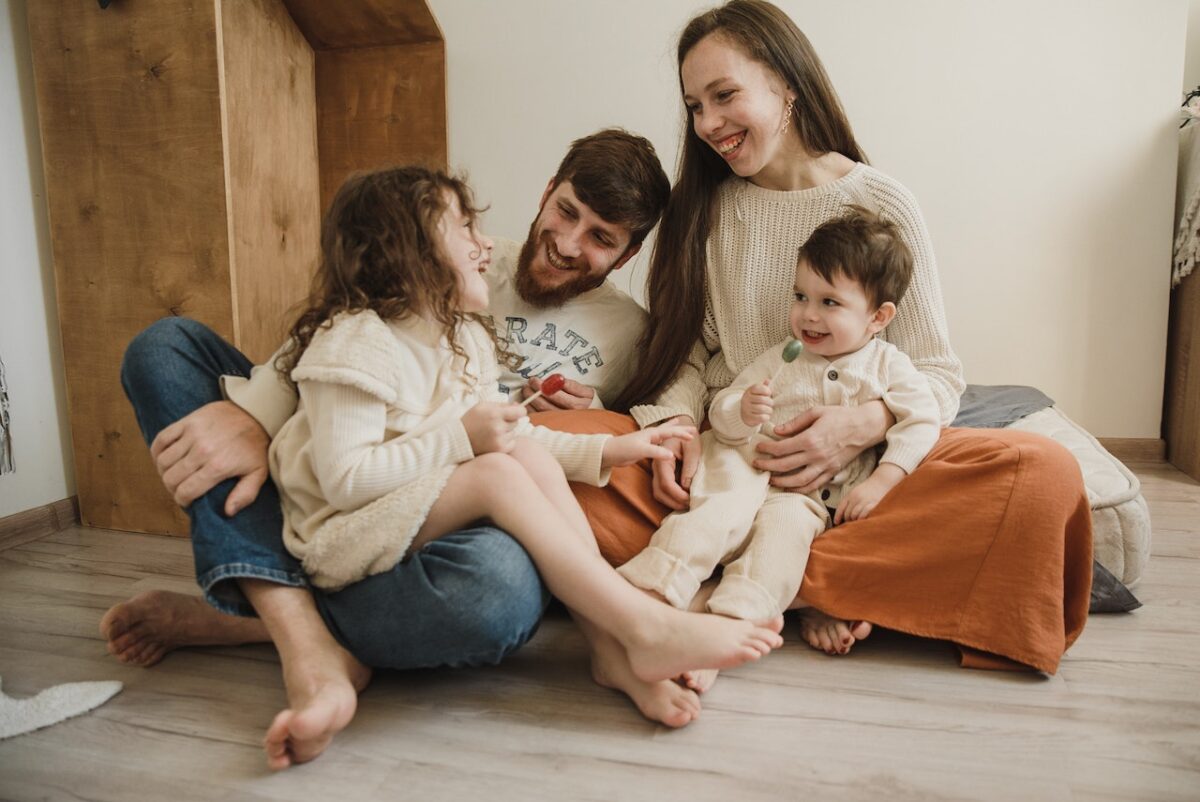 abitudini che i figli imparano dai genitori