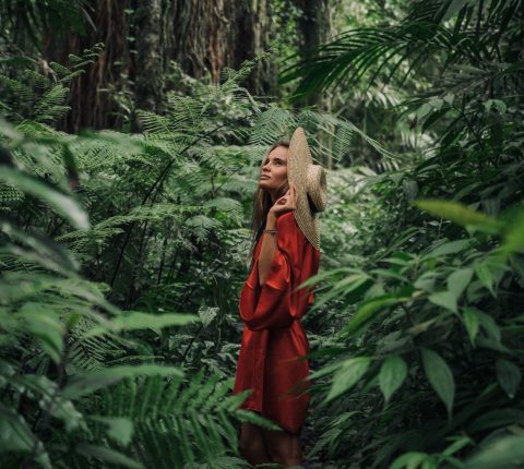 Che cos’è il forest bathing, dove farlo e come rigenerarsi