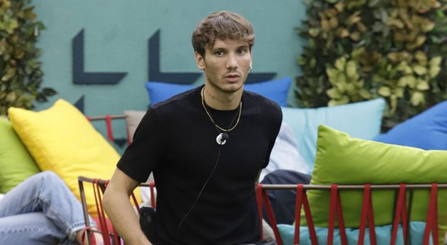 GF Vip, Manuel Bortuzzo la prende in giro in diretta: la frecciatina a…