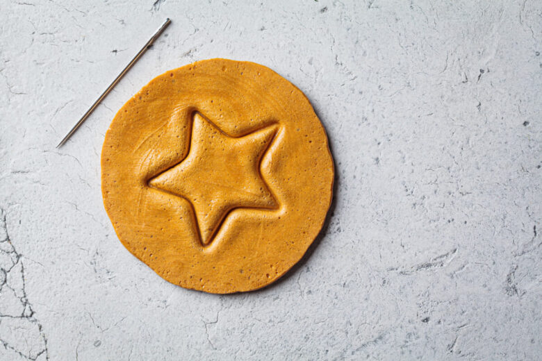 Dalgona Biscuits