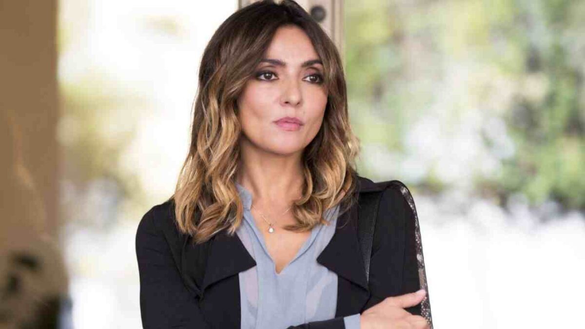 Ambra Angiolini dimentica Allegri: beccato così con un…