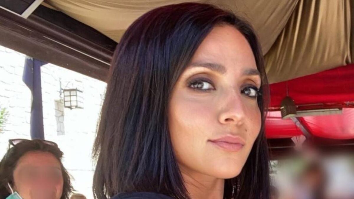 Ambra Angiolini torna a Stromboli: l’attrice in aiuto della popolazione