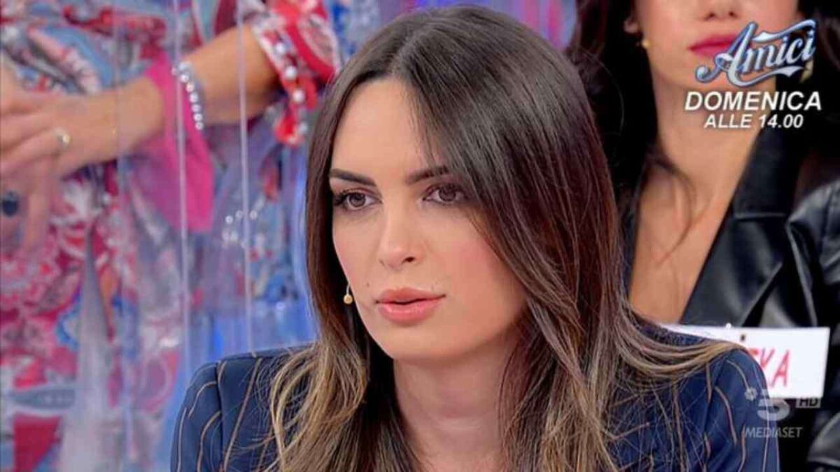 Uomini e Donne: Andrea Nicole svela tutto