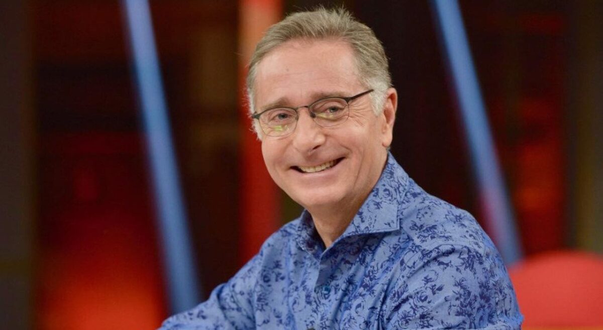 Paolo Bonolis: elogia la moglie Sonia ma non dorme con lei