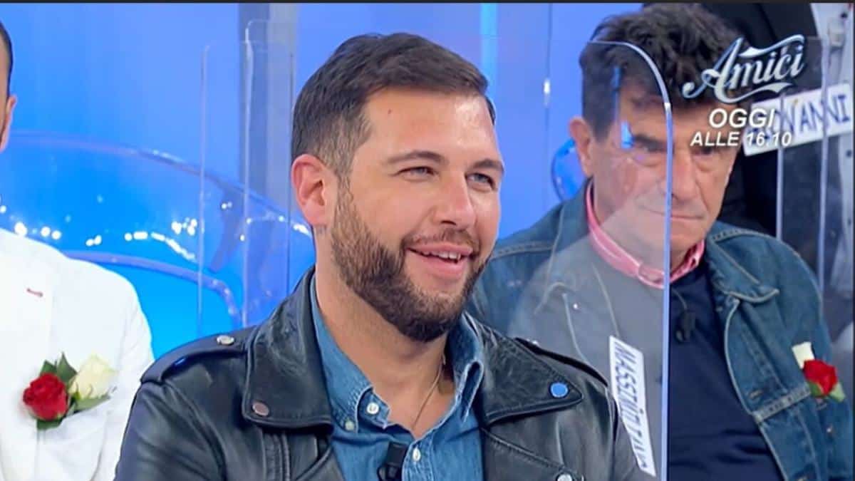 Uomini e Donne: chi è Alessandro, la nuova fiamma di Ida