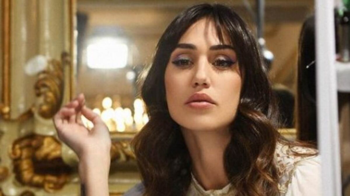 Cecilia Rodriguez non sta bene: i fan ipotizzano che sia…