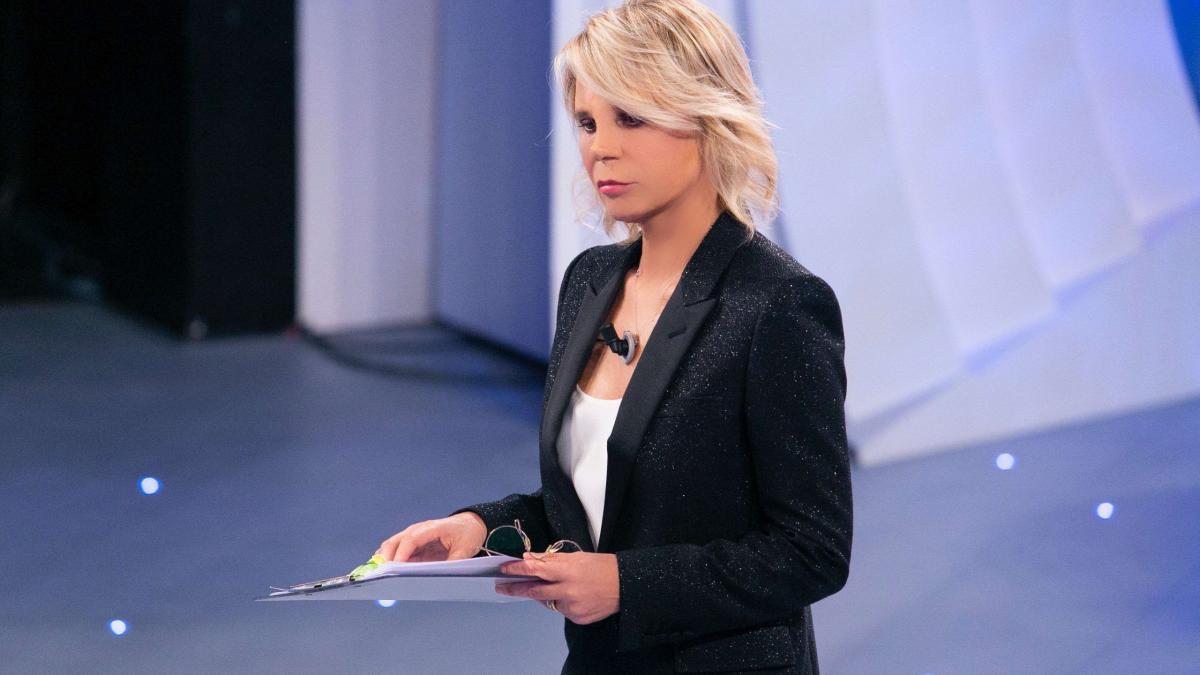 Maria De Filippi perde il posto: arriva lei…