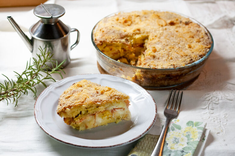 Gateau di patate con prosciutto e mozzarella